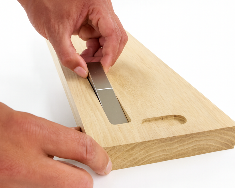 KRAFTFULDE, SKJULTE MAGNETER